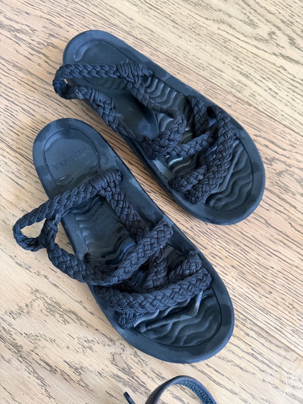 Comfy Braided beach,hike casual rubber sandals